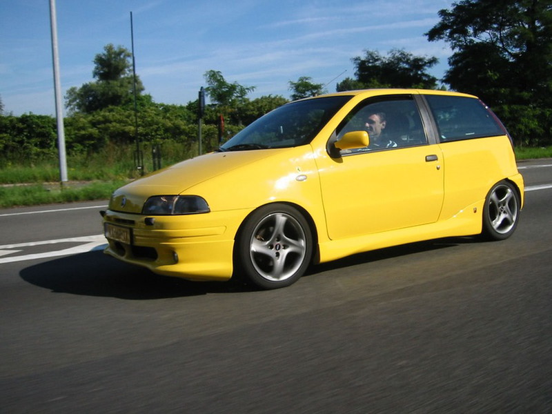 6. FIAT PUNTO GT